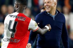 开云最新app -法甲赛程吃紧，费耶诺德国际比赛日防线松动，悬念犹存，球队文化再被提及的简单介绍