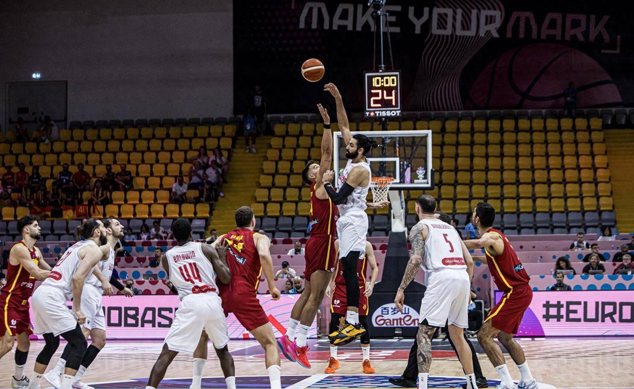 开云体育直播平台 -转折点！犹他爵士强势反弹，NBA总决赛转会期攻防权衡，信心回归，数据趋势出现新变化的简单介绍