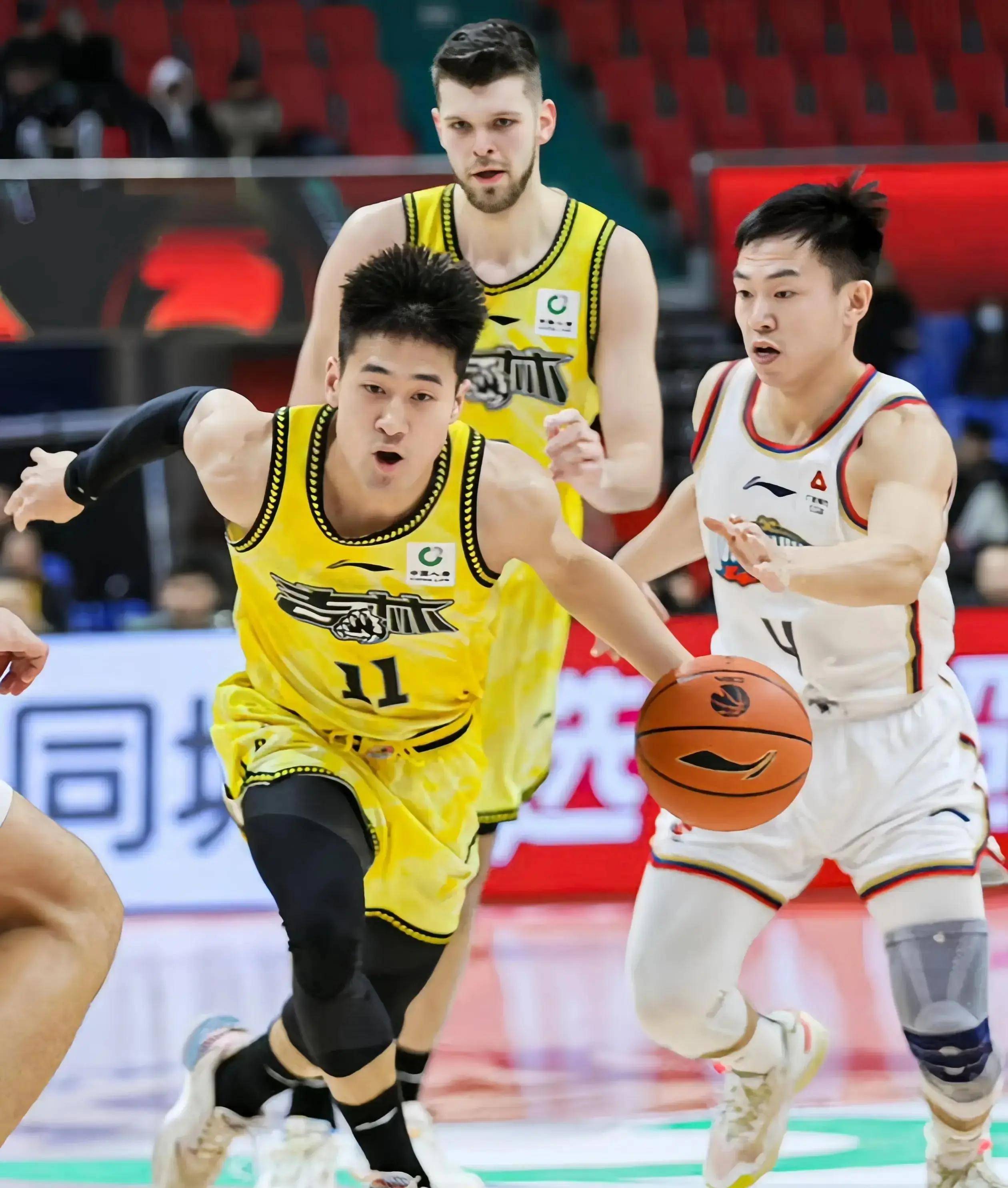 开云全站网址 - 布莱顿迎CBA季后赛关键赛；今晨外线爆发；目标明确；赛季目标并未改变